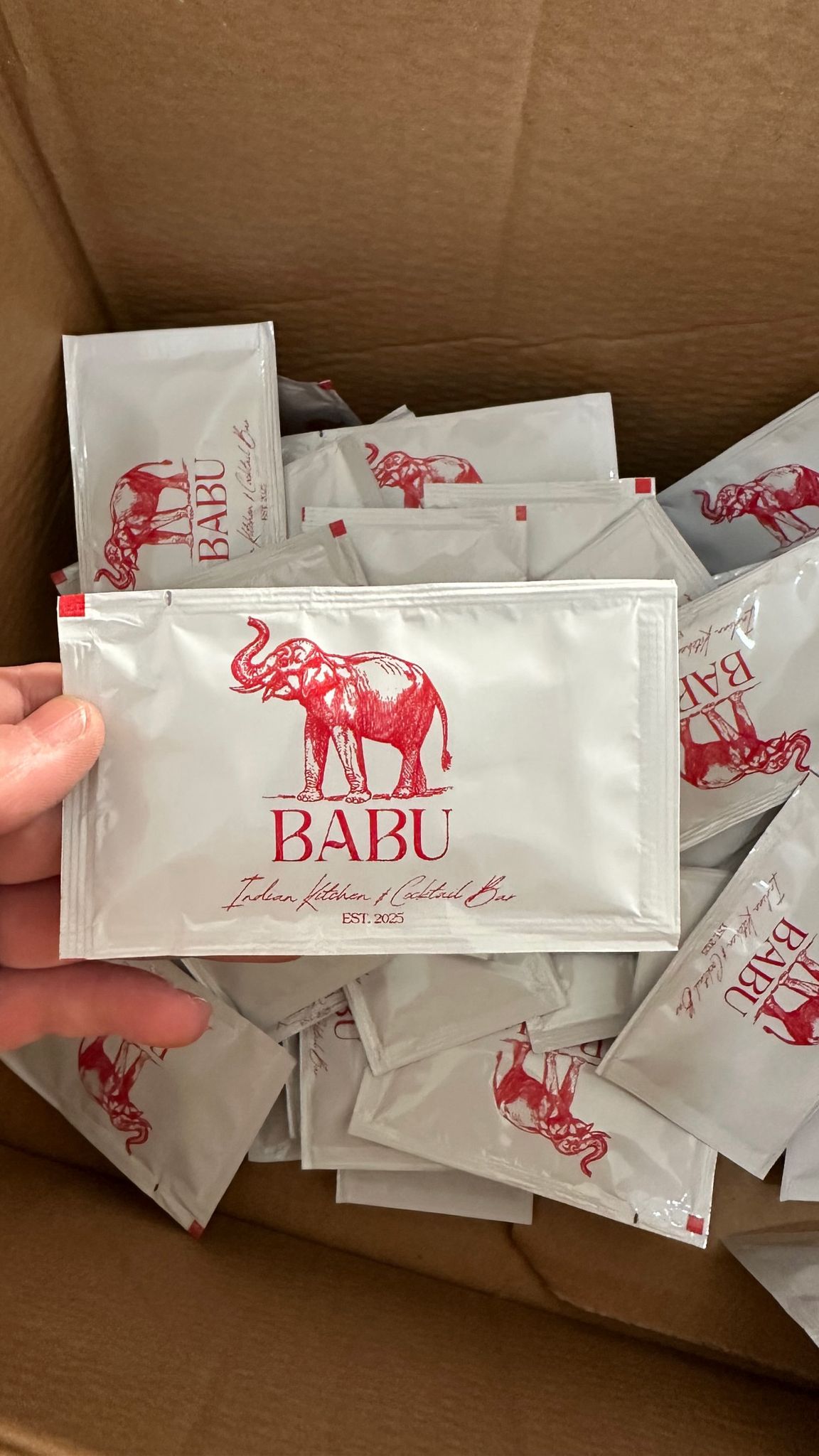 Logolu Islak Mendil Özel Baskı | Kişiye & Firmaya Özel Üretim | 7x12 cm